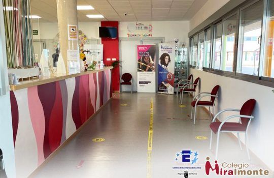 Secretaría y administración - Colegio Miralmonte Cartagena