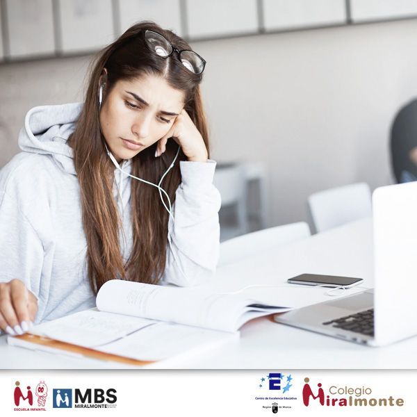 Becas FP y Bachiller 2022-23
