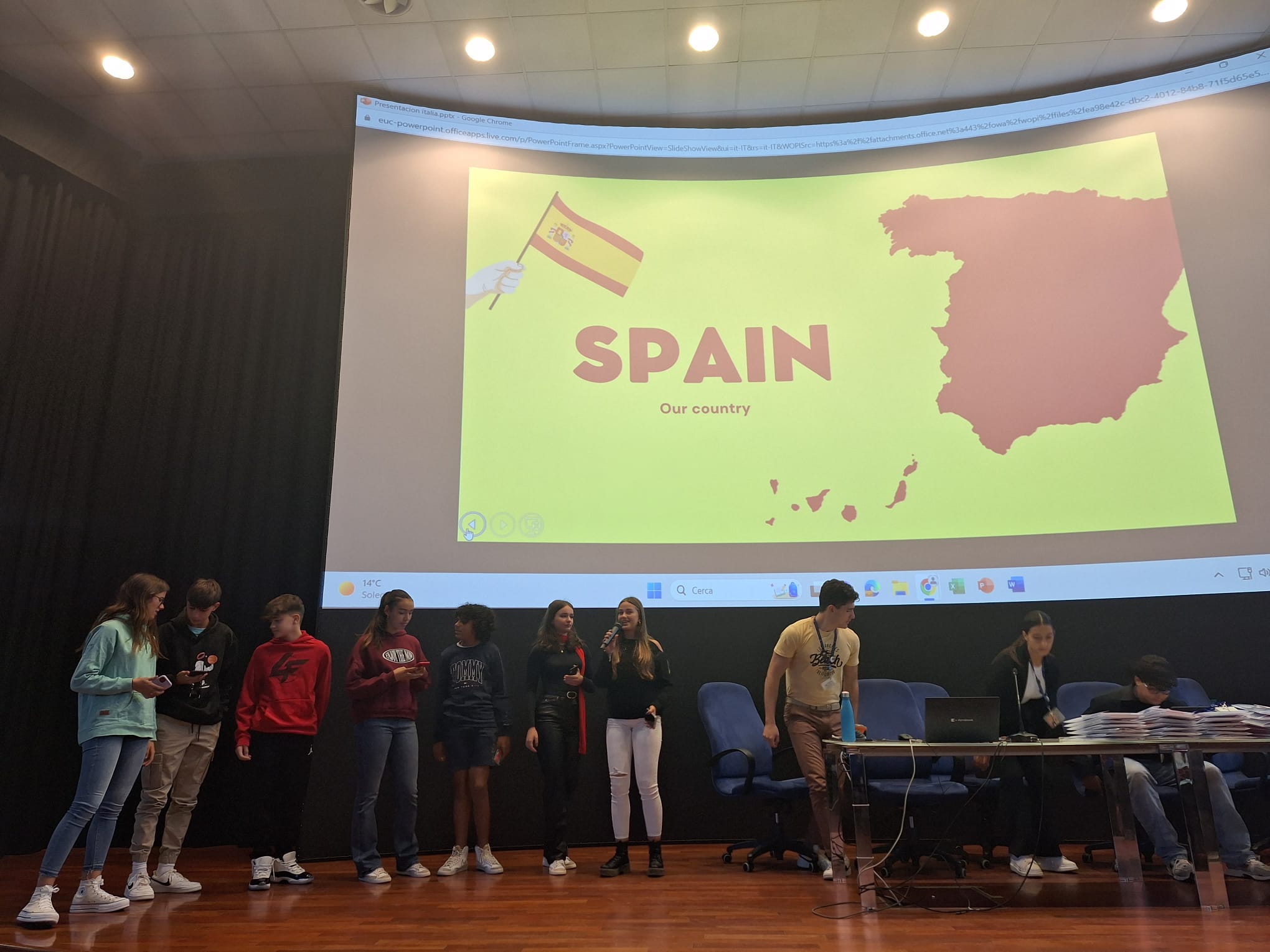 Estudiantes españoles presentación