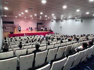 Salón de Actos Bienvenida FP Miralmonte 2024