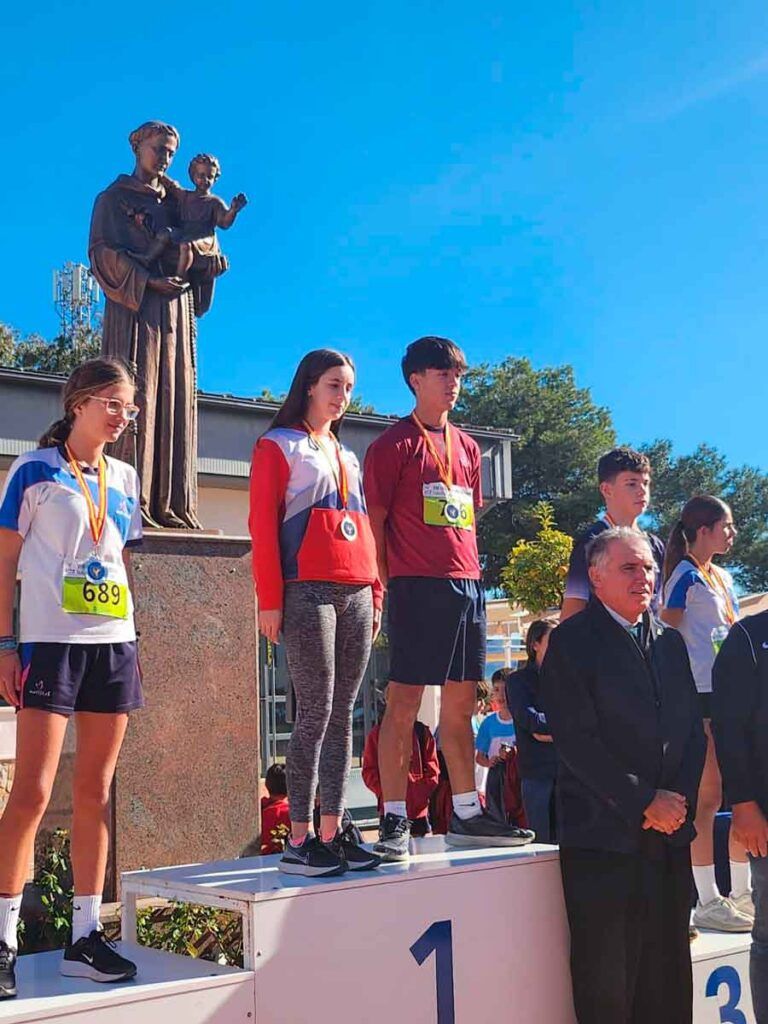 VIII Cross los Dolores Miralmonte VIII Cross los Dolores Miralmonte